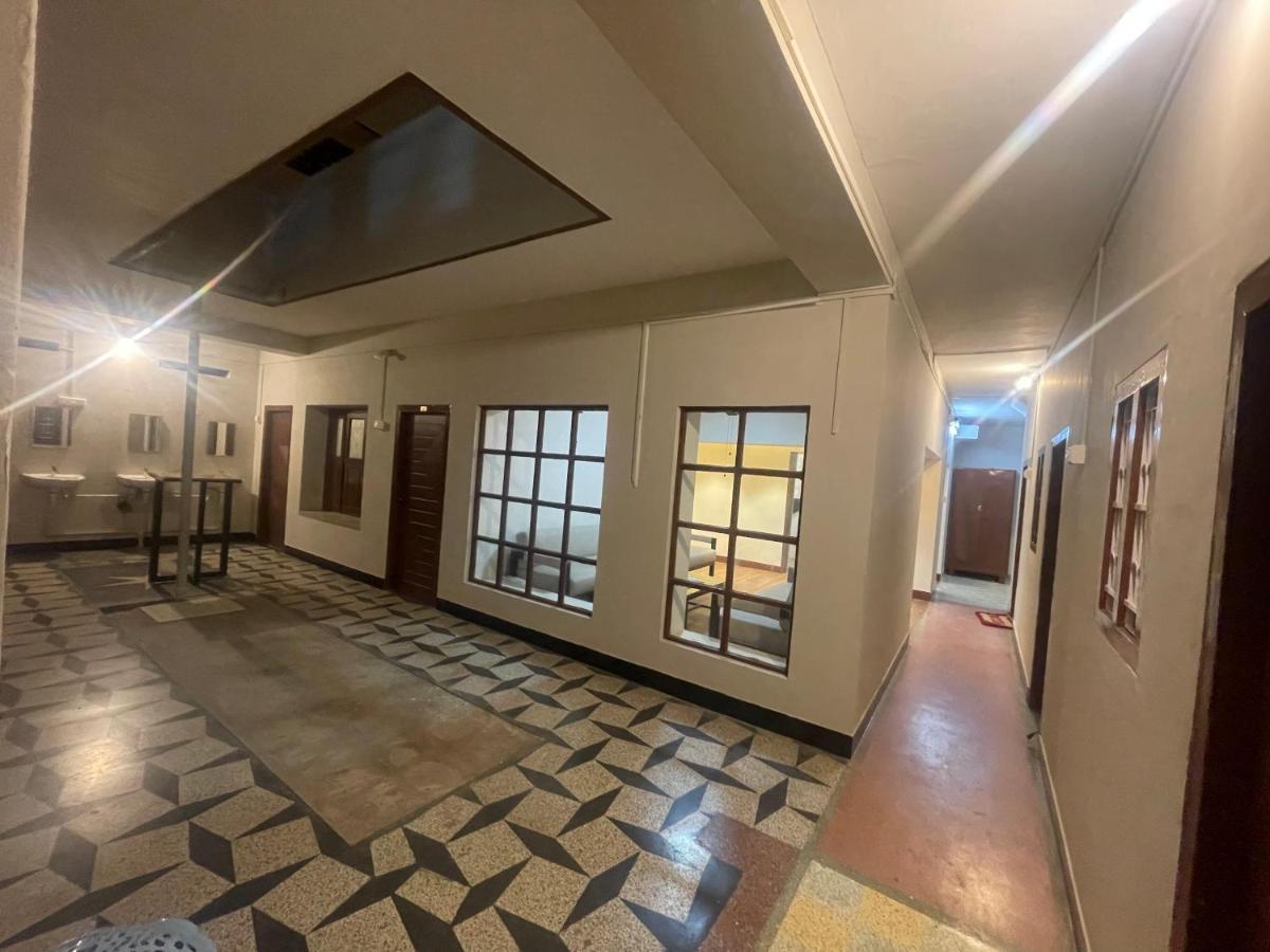 哥印拜陀 Sj Grand酒店 外观 照片